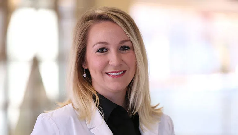 Dr. Tara Leann Green - Rogers, AR - Family Medicine