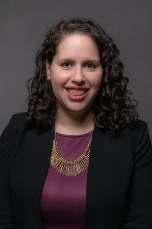 Elana Richter, CNP - Oberlin, OH - Nurse Practitioner, Pediatrics, Internist/pediatrician