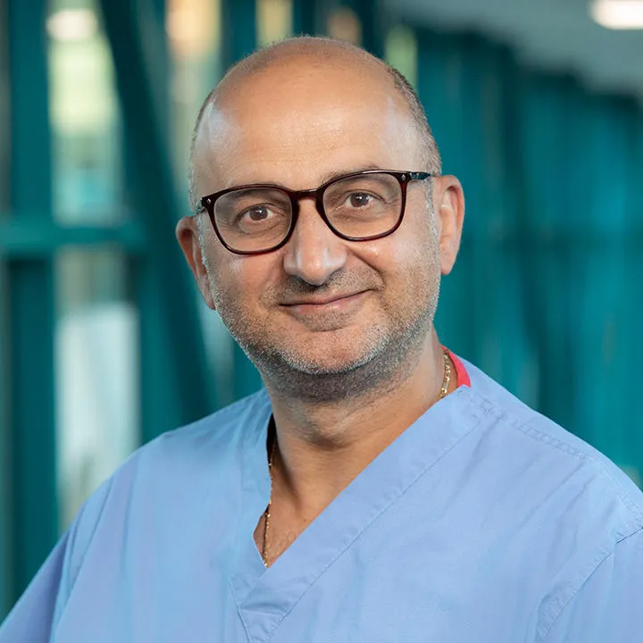 Dr. Charbel Farid Maskiny, MD - South Bend, IN - Critical Care Medicine, Critical Care Specialist