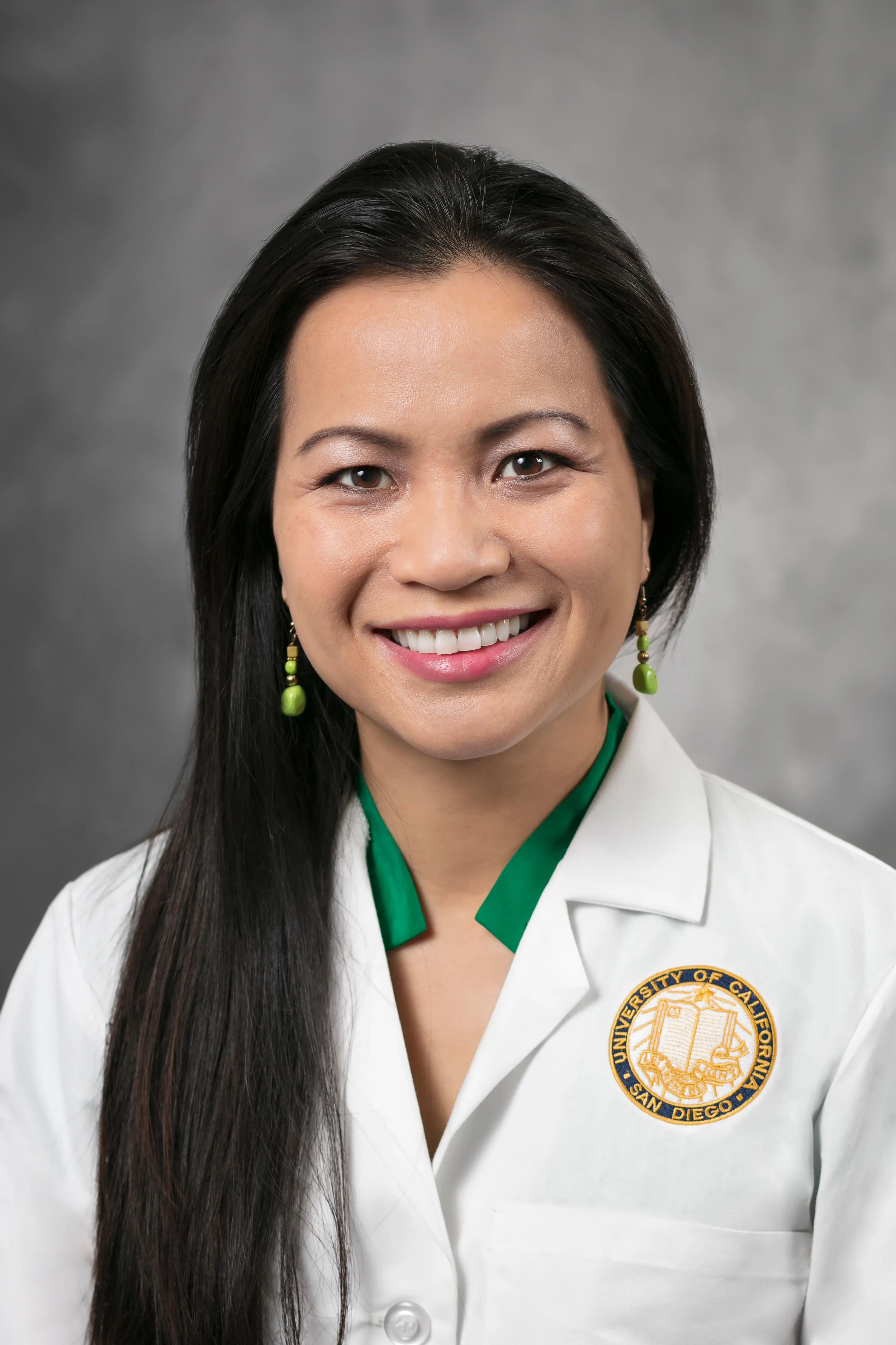 Dr. Mai Hoang, MD - San Diego, CA - Obstetrics & Gynecology, Gynecologist