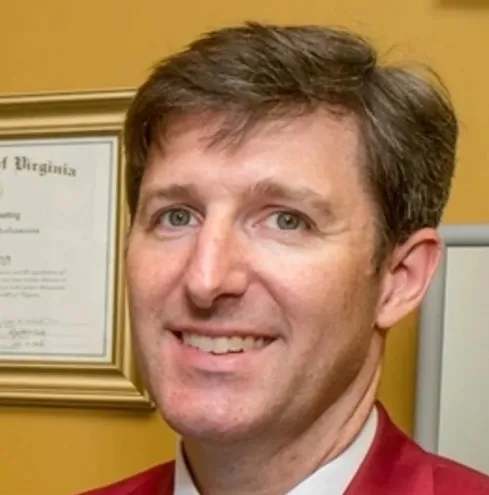 Dr. Wade E Fiegl