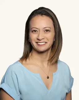 Dr. Pamela Bacani, CPNP - Syosset, NY - Pediatrics, Internist/pediatrician