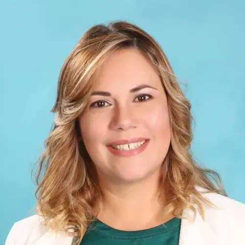 Dr. Yismae Hernandez - Fort Myers, FL - Dentistry