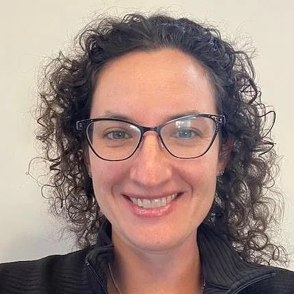 Dr. Lauren Deutsch - Glen Mills, PA - Pediatrics, Internist/pediatrician