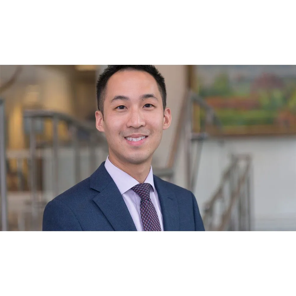 Dr. Kevin Liou, MD - New York, NY - Preventative Medicine, Alternative Medicine, Oncologist