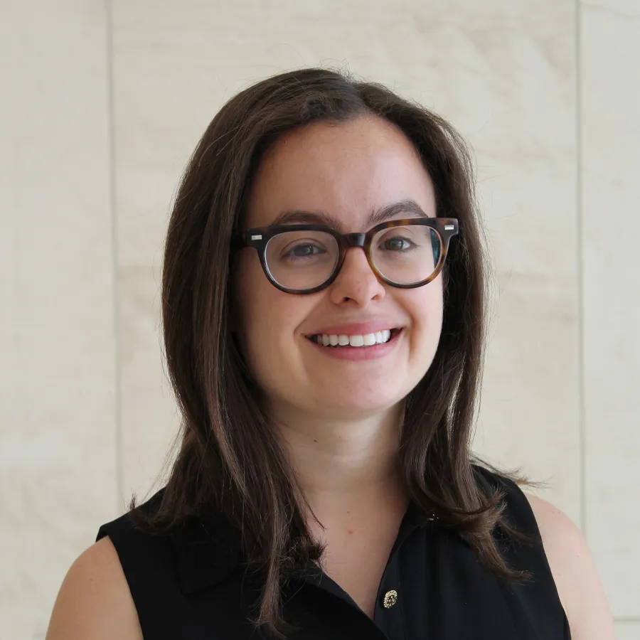 Dr. Caroline Miranda, MD - New York, NY - Neurology, Neurologist