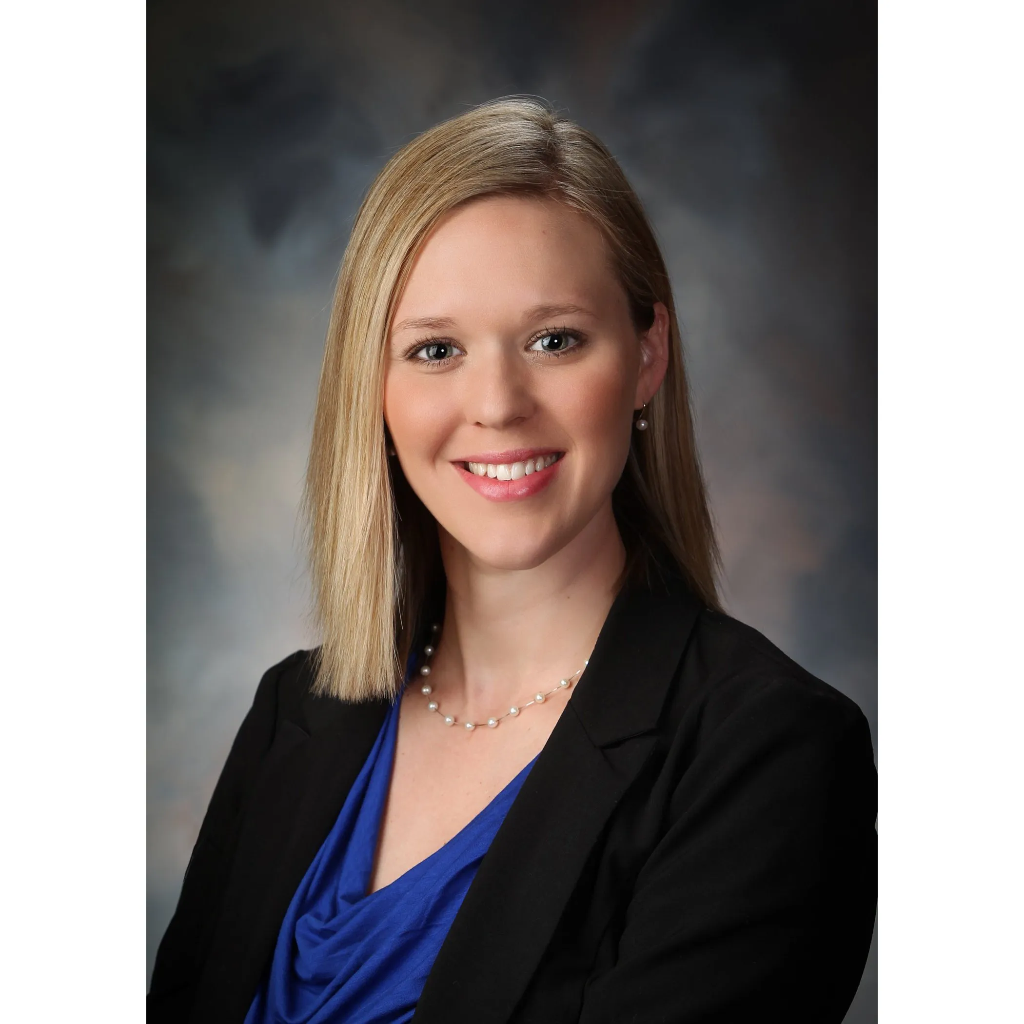 Danielle R Martin, FNP - Billings, MT - Geriatric Medicine, Geriatrician