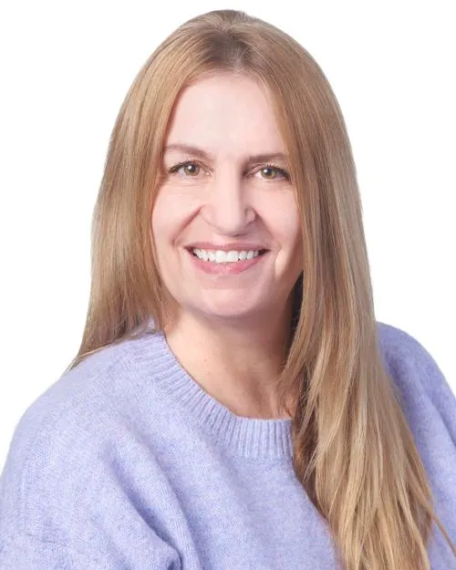 Kimberly Ann Casarotti, FNP - Petaluma, CA - Family Medicine