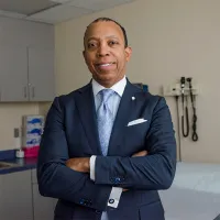 Dr. Lynt Johnson, MD - Washington, DC - Transplant Surgery, Gastroenterology