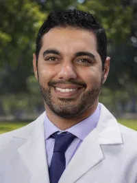 Dr. Arta Shirkhodai, MD - Vista, CA - Internal Medicine