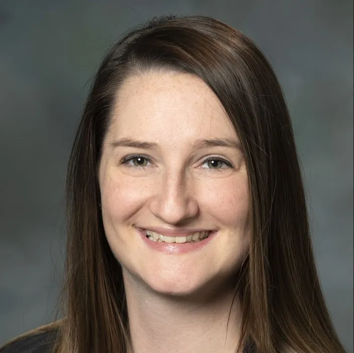 Molly Amanda Dale Jones, ANP - Prairie Village, KS - Nurse Practitioner, Critical Care Medicine
