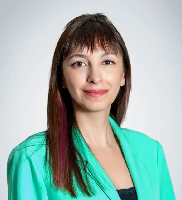 Dr. Nasim Nikoumanesh, OD - Chicago, IL - Optometry