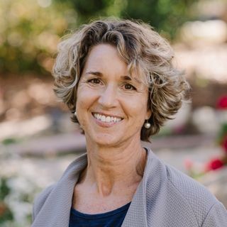 Suzanne C MacLelland, PsyD - ATASCADERO, CA - Psychology