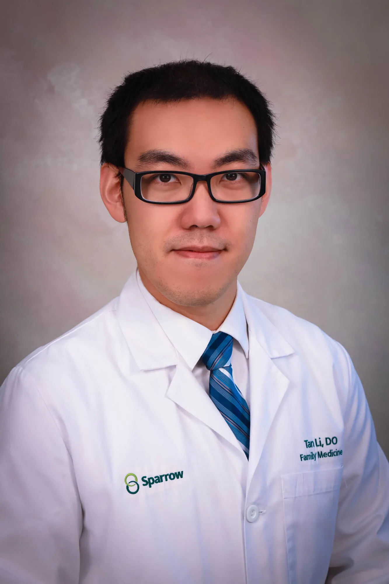 Dr. Tan Li, DO - Carson City, MI - Family Medicine