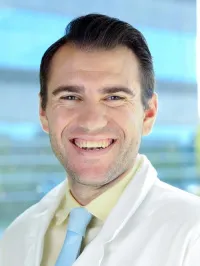 Dr. Brandon M Parr, DO - Cincinnati, OH - Internal Medicine