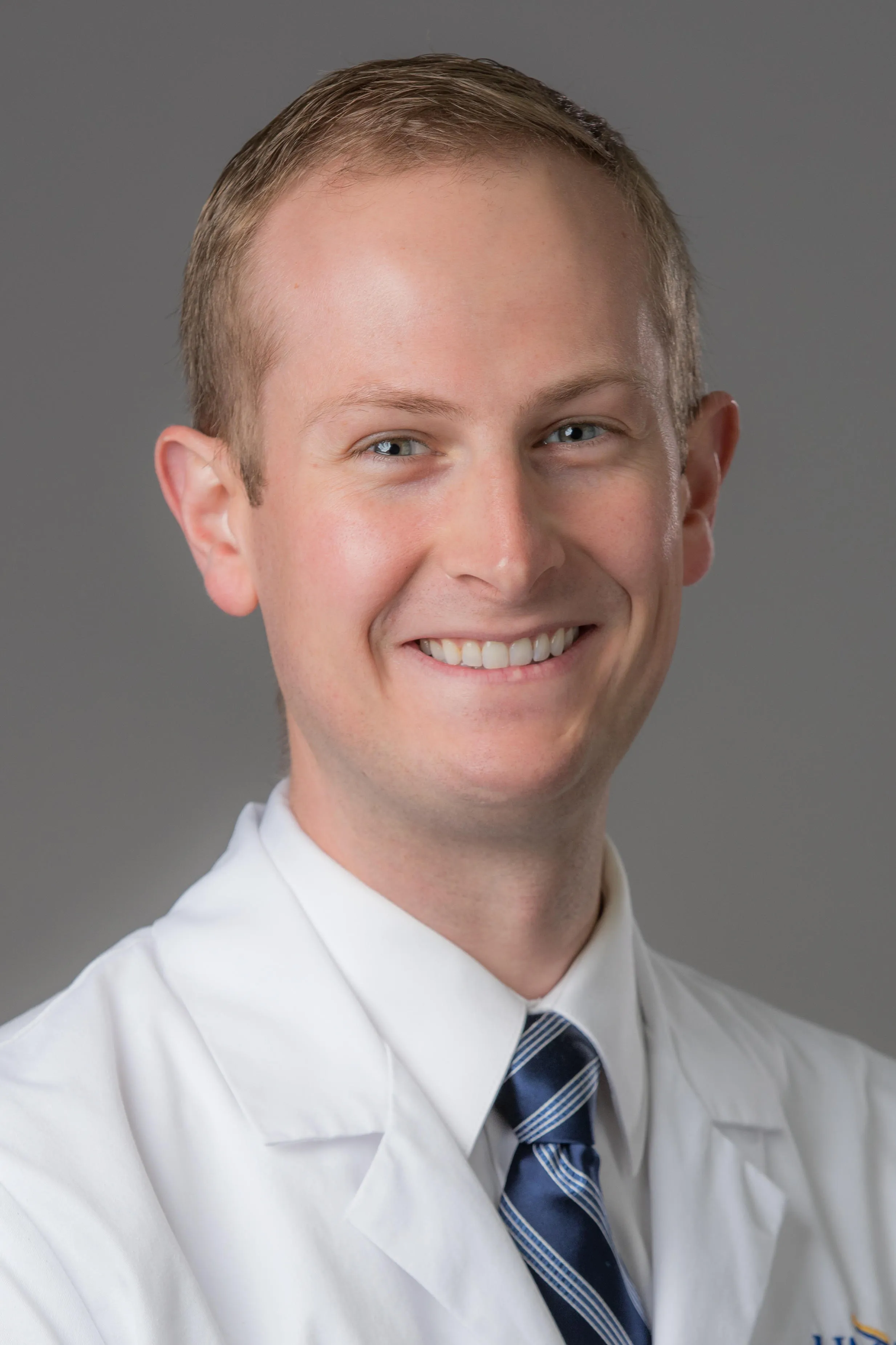 Dr. Mark Larson, MD - Blaine, MN - Ophthalmology, General Surgeon, Ophthalmic Plastic Surgery, Ophthalmologist