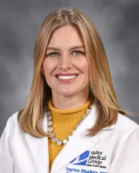 Dr. Taylor Melissa Shaker - Waldwick, NJ - Family Medicine