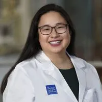 Dr. Lyahn Hwang, MD - Houston, TX - Plastic Surgery