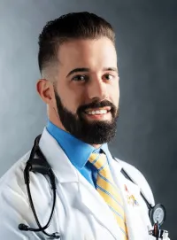 Dr. Edgar Fernandez, MD - Miami Beach, FL - Infectious Disease