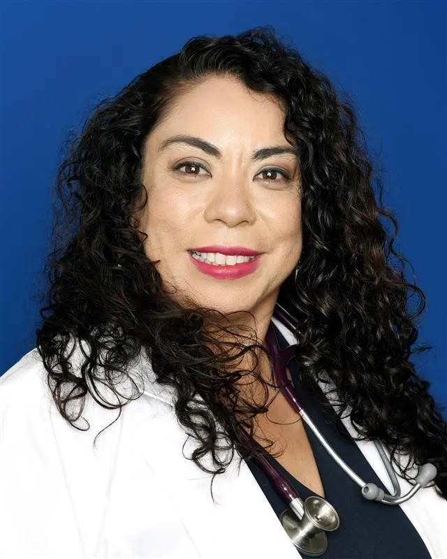 Yadira Ivonne Cabrera, NP - El Paso, TX - Family Medicine, Nurse Practitioner