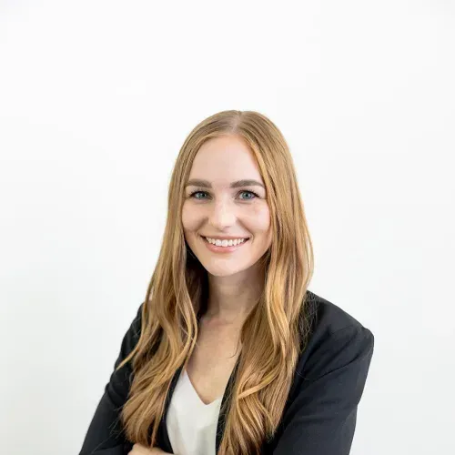 Dr. Julie Sylvia Davis Ducker, DMD - Navarre, FL - Dentistry, General Dentistry
