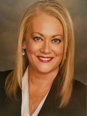 Dr. Stephanie S Kidd, DO - Roanoke, IN - Family Medicine