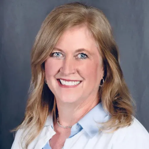 Dr. Laura Marie Carn, DMD - Peachtree City, GA - Dentistry, General Dentistry