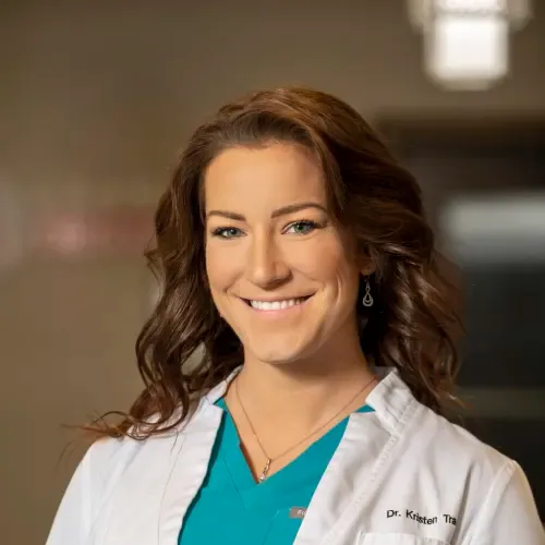 Dr. Kristen Leigh Tracy, DMD - Naples, FL - Dentistry, General Dentistry