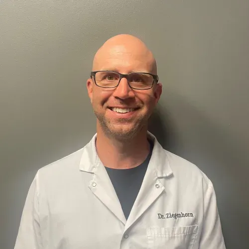 Dr. Dez E Ziegenhorn, DDS - Lees Summit, MO - Dentistry, General Dentistry