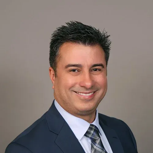 Dr. Robert Elliot Quesada, DMD - Fort Lauderdale, FL - Dentistry, General Dentistry