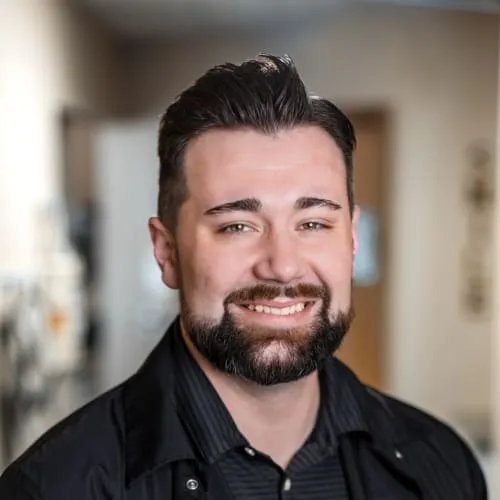 Dr. Dakoda Ryan Apodaca Johnson - Chesterfield, MO - Dentistry