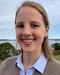 Dr. Emily Alyse Vayda, MD - Seattle, WA - Obstetrics & Gynecology