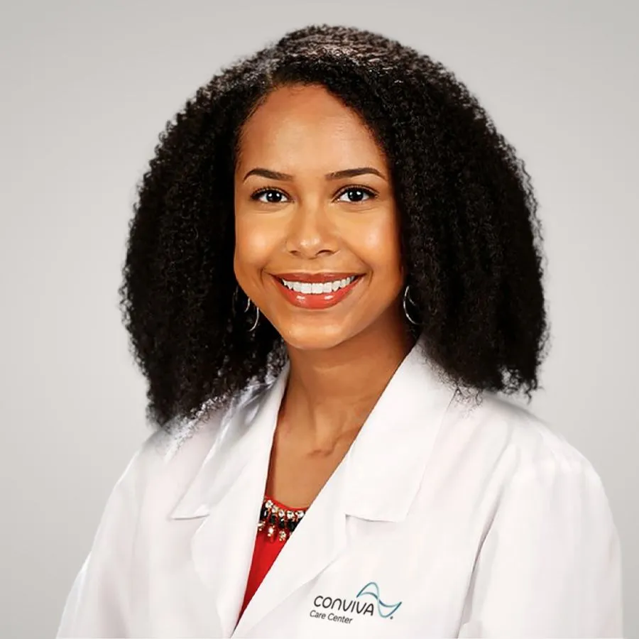 Dr. Pascale Duvalsaint - Miami, FL - Family Medicine