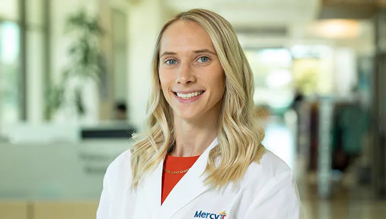 Dr. Alexis Nicole Smirlis - Mustang, OK - Family Medicine