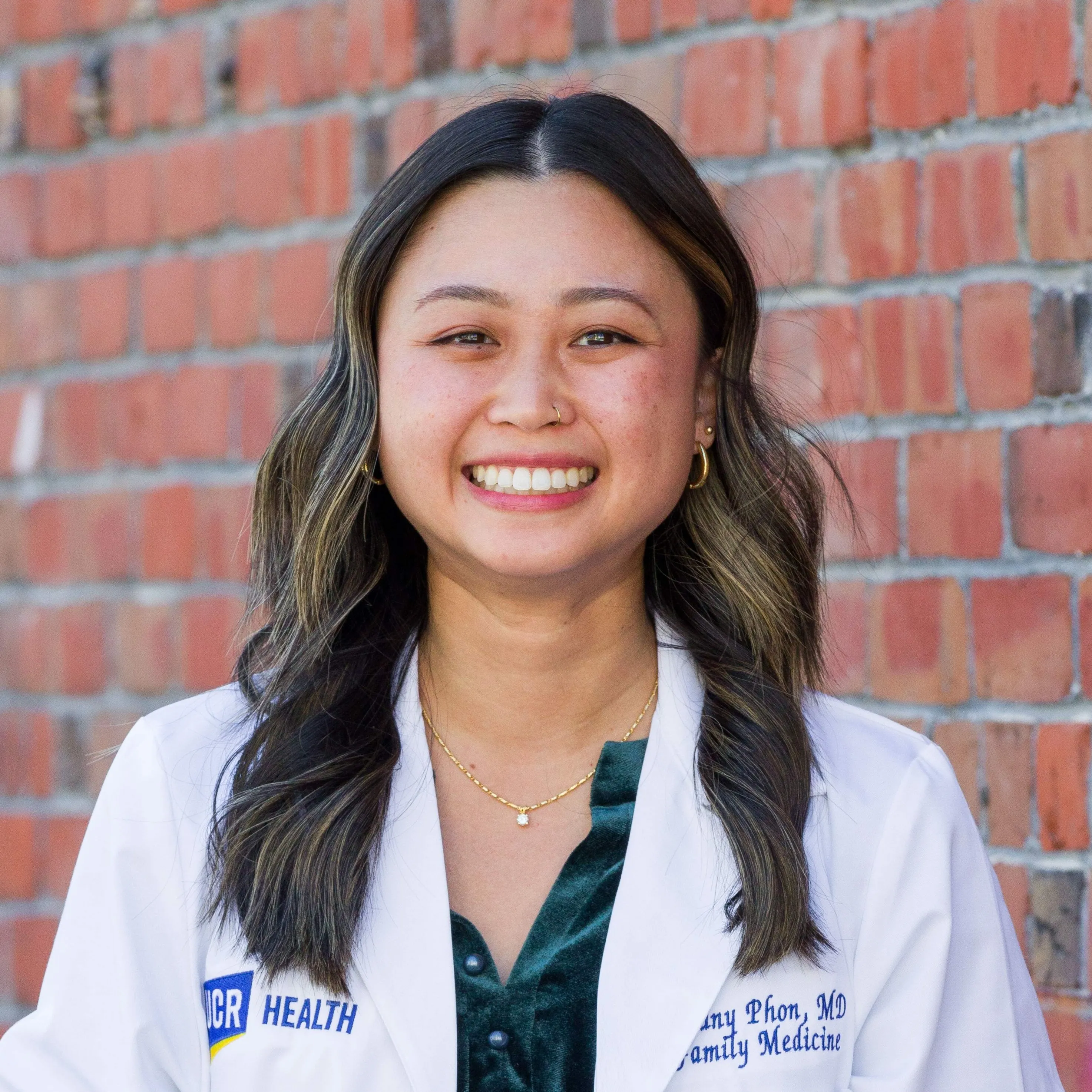 Dr. Tiffany Phon, MD - Riverside, CA - Family Medicine