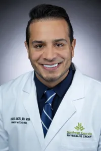 Dr. Sergio Esteban Angel - Oakwood, GA - Family Medicine