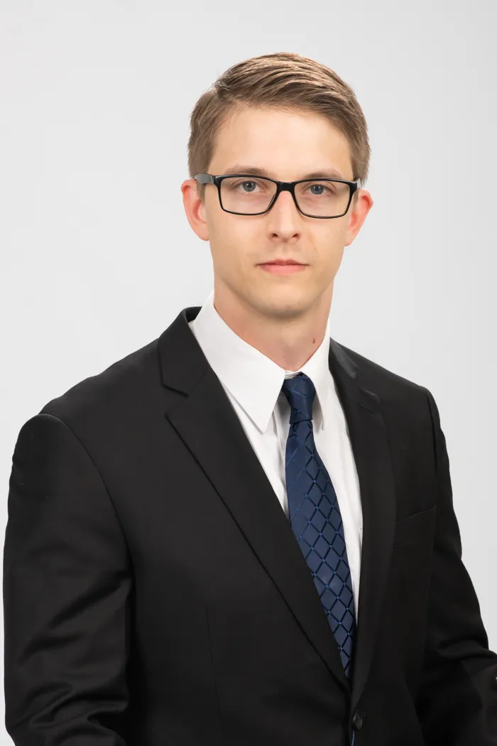 Dr. Nicholas R Grzibowski