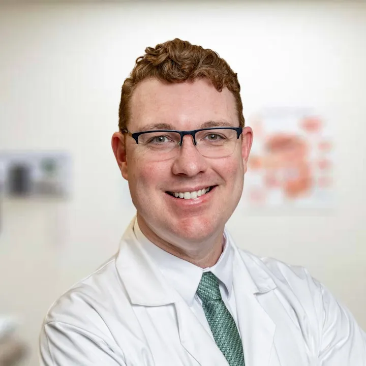 Dr. Daniel Travis, MD - Brooklyn, NY - Family Medicine