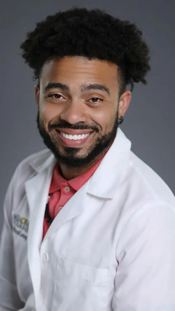 Dr. Dalton Carter, MD - Houston, TX - Family Medicine