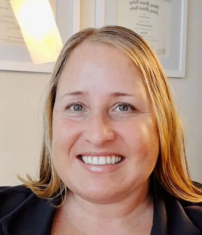 Dr. Nona Kocher, MD - Miami, FL - Family Medicine, Psychiatry