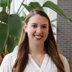 Dr. Ashley M. Poeppelman - Lima, OH - Cardiovascular Surgery