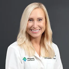 Dr. Grace Ellen Link - White Oak, PA - Orthopedic Surgery