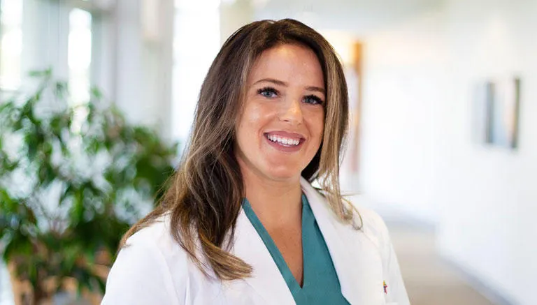 Dr. Bonnie Elise Gregg - St. Louis, MO - Surgery, General Surgeon