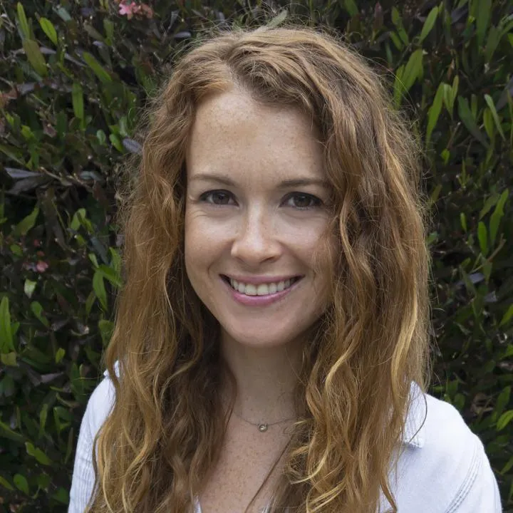 Dr. Emily Arthur - Los Angeles, CA - Psychology, Mental Health Counseling, Psychiatry