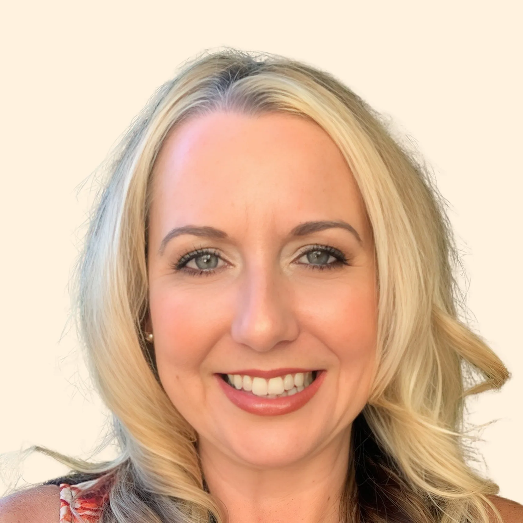 Julia Martinez - Irvine, CA - Mental Health Counseling, Psychiatry, Psychologist