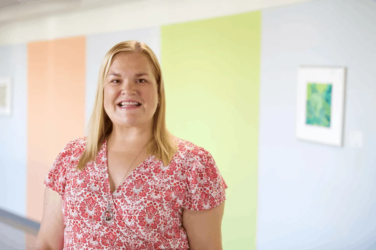 Dr. Therese Linnon, DO - Warren, OH - Pediatrics, Internist/pediatrician