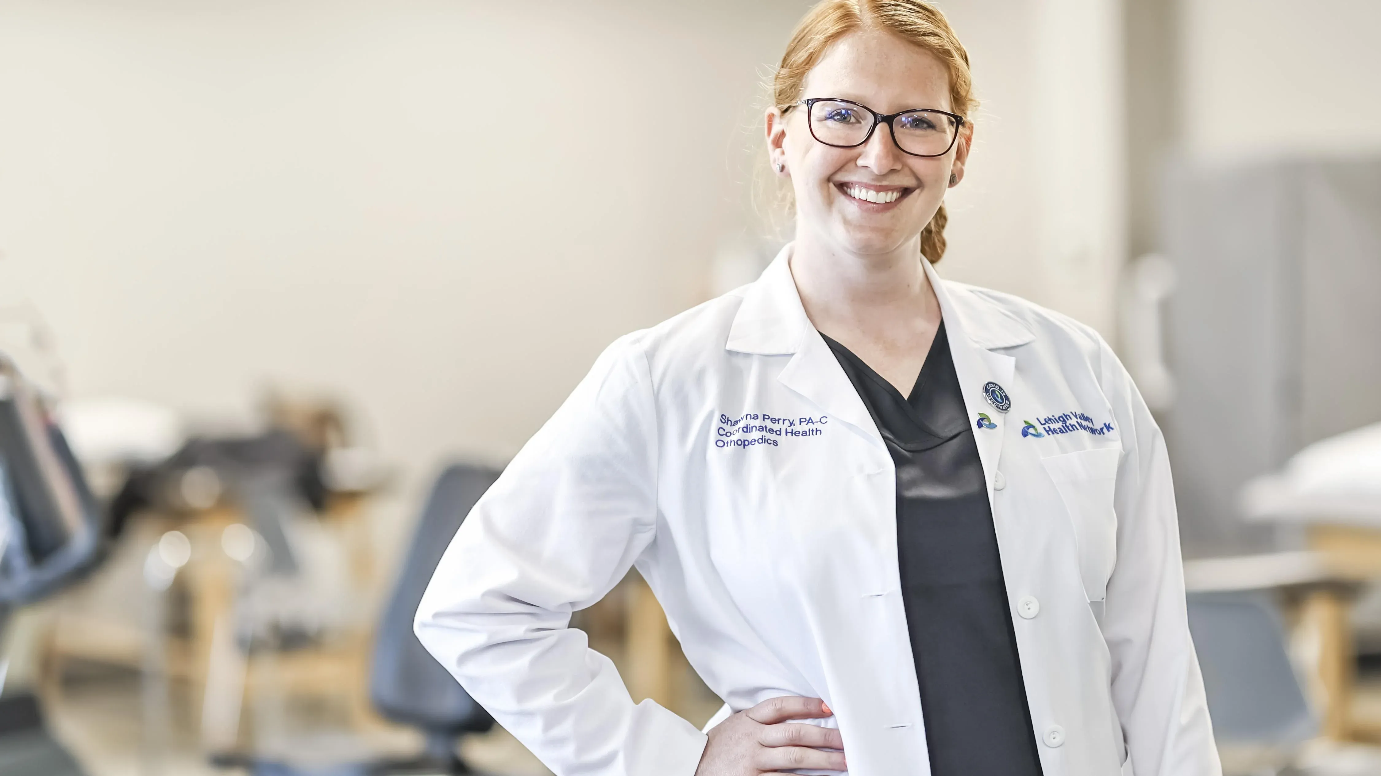 Dr. Shawna L. Perry - Dickson City, PA - Orthopedic Surgery, Orthopedic Surgeon