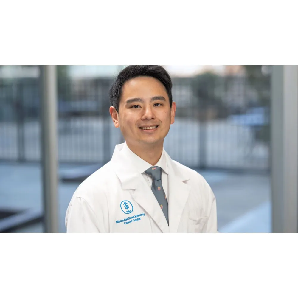 Dr. Michael Hwang, MD - Commack, NY - Oncology, Oncologist