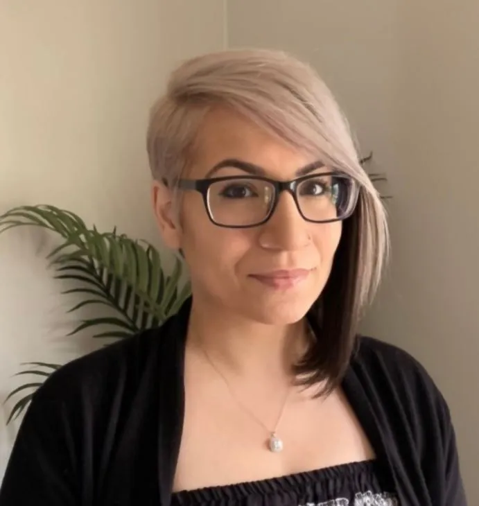 Dr. Ivelisse Burgo, PsyD - CHICAGO, IL - Psychology