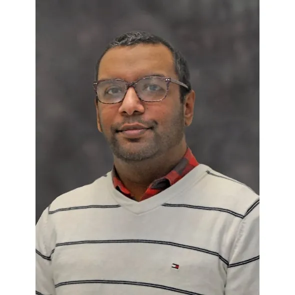 Dr. Haran Nathan Ratna, MD - Long Beach, NY - Internal Medicine